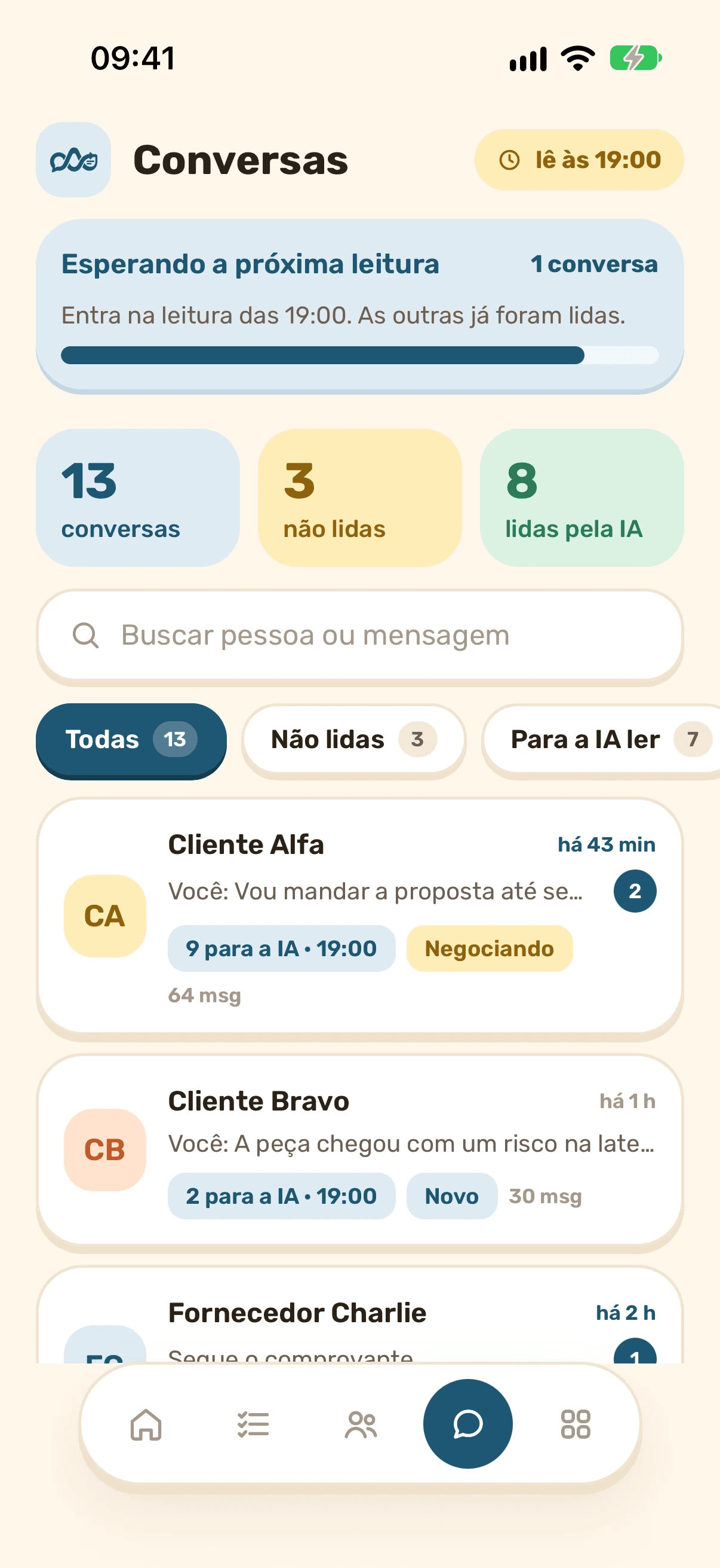 Tela Conversas: os clientes da conta de ensaio, com o que falta ler e a etapa de cada negociação